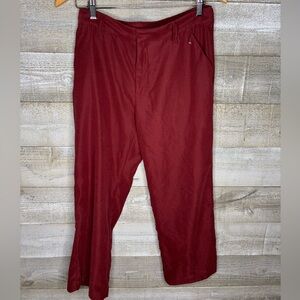 Patagonia womens 8 red cropped pants